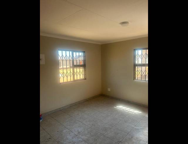 3 BEDROOM PROPERTY TO RENT IN DAWN PARK